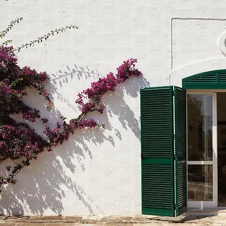 Helloapulia Masseria Terrarossa * Монополи