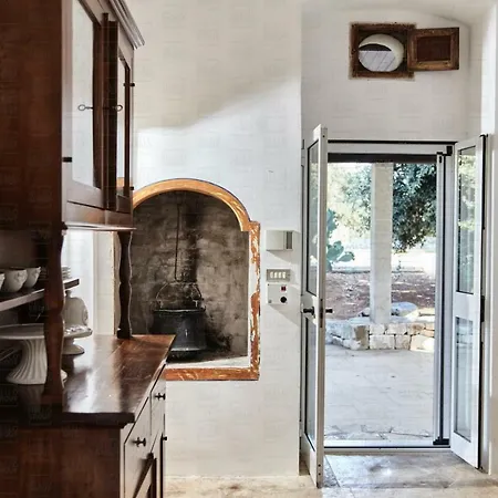 Helloapulia Masseria Terrarossa Монополи