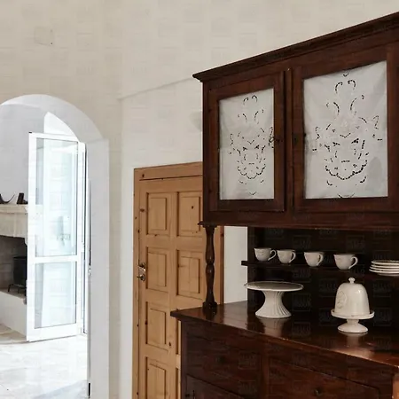 Helloapulia Masseria Terrarossa Apartment
