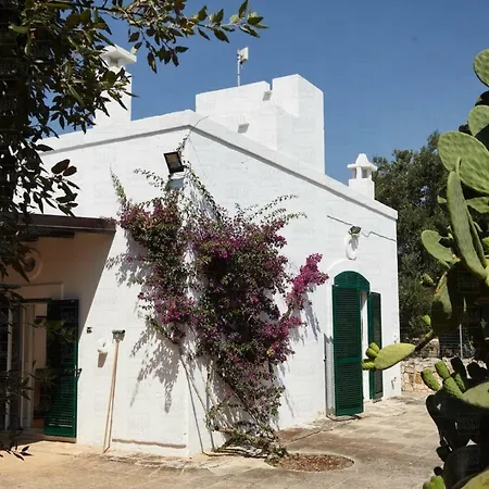 Helloapulia Masseria Terrarossa *